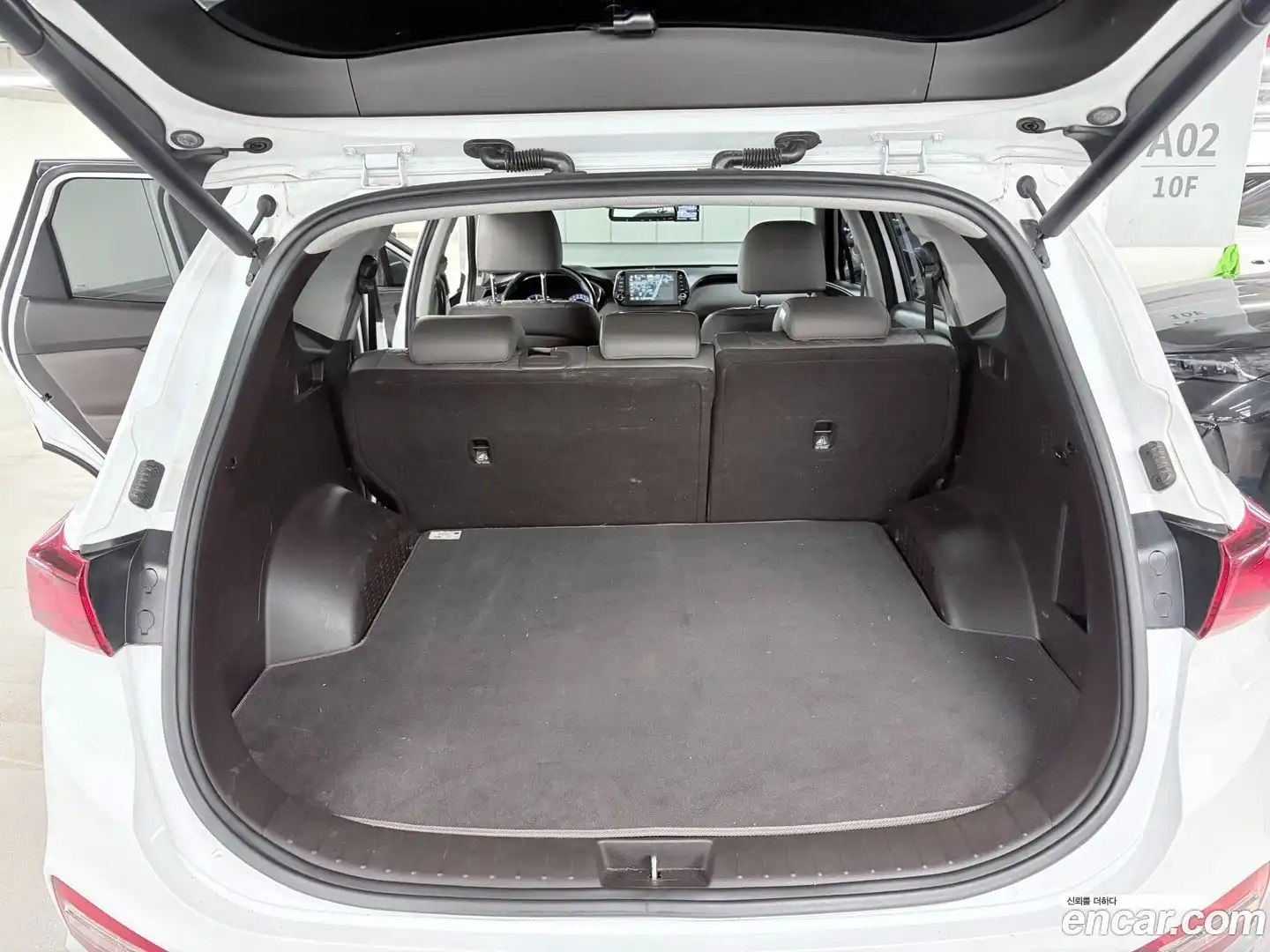 Santafe Hyundai 2020.2-INNER-007