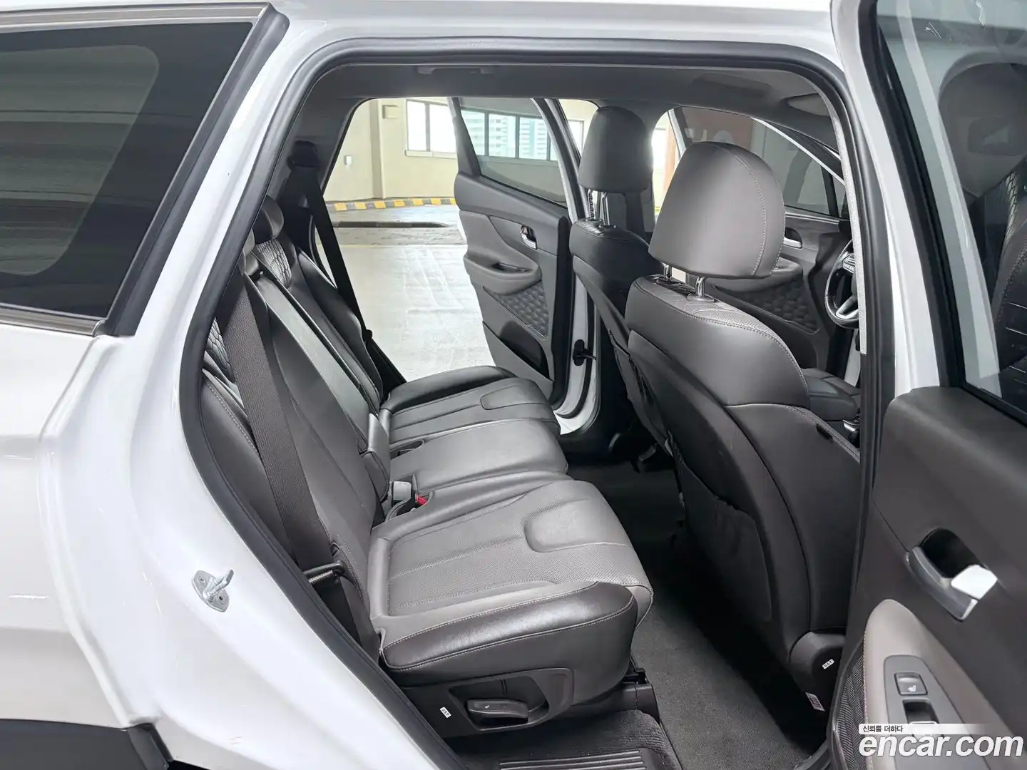 Santafe Hyundai 2020.2-INNER-010