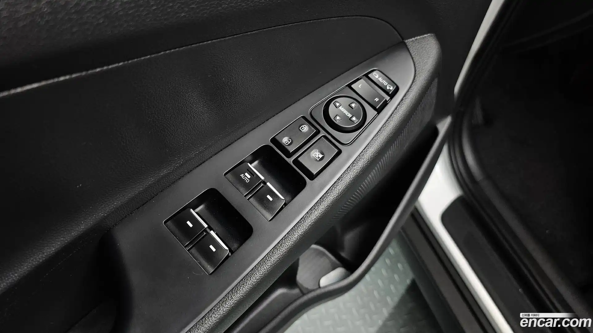 Tucson Hyundai 2020.1-OPTION-024