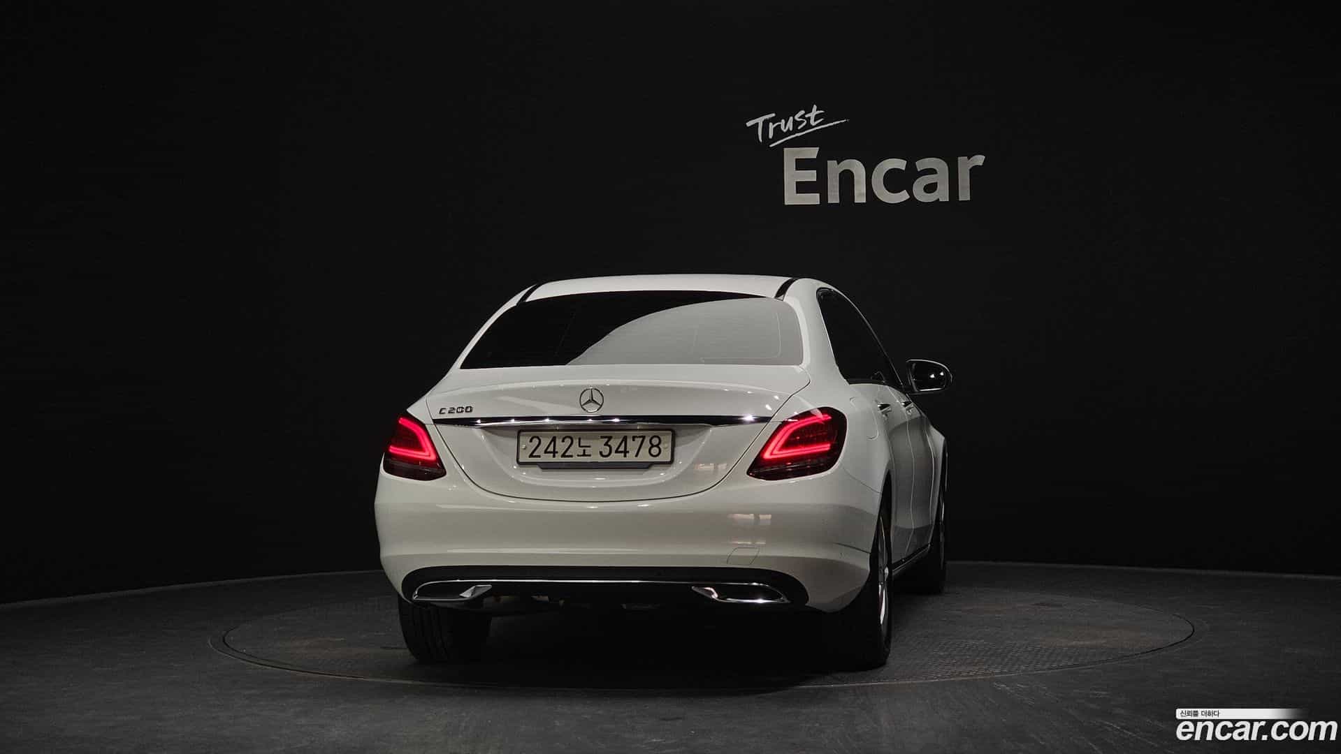 C-Class Mercedes-Benz 2020.8-OUTER-004
