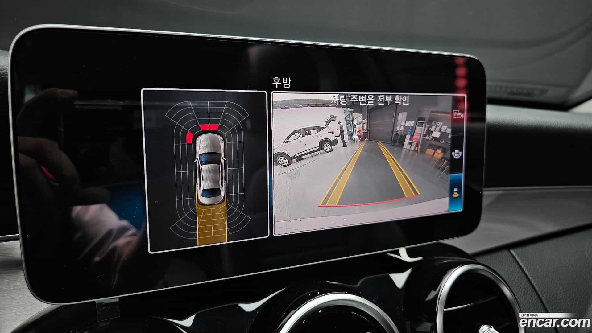 C-Class Mercedes-Benz 2020.8-OPTION-019