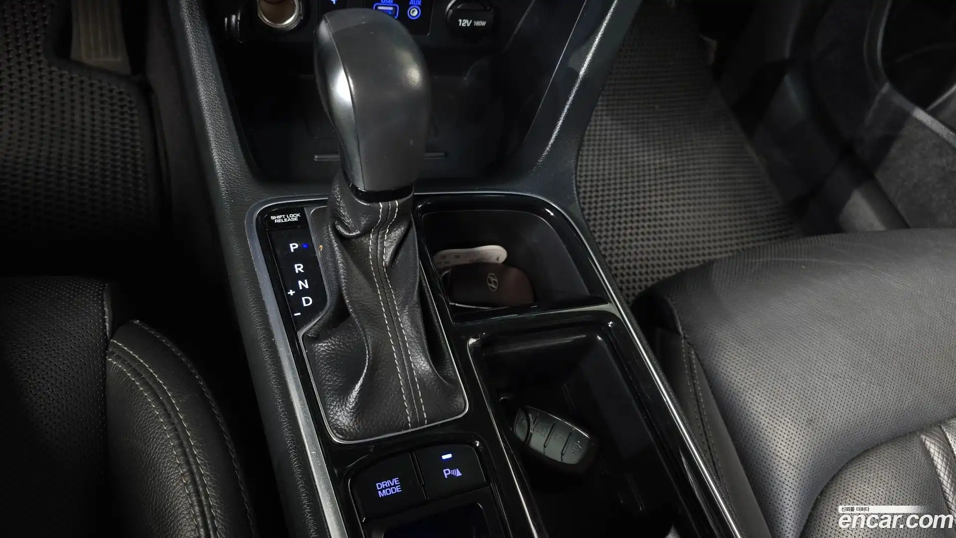 Sonata Hyundai 2017.5-INNER-009