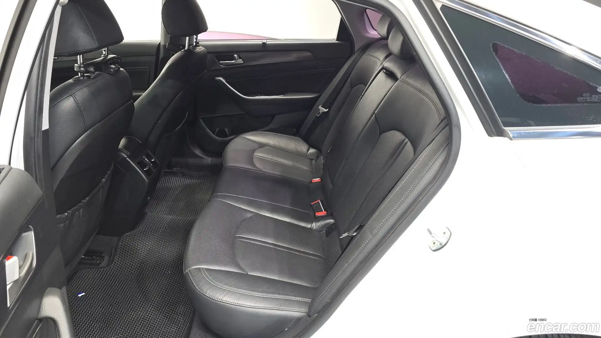 Sonata Hyundai 2017.5-OPTION-015