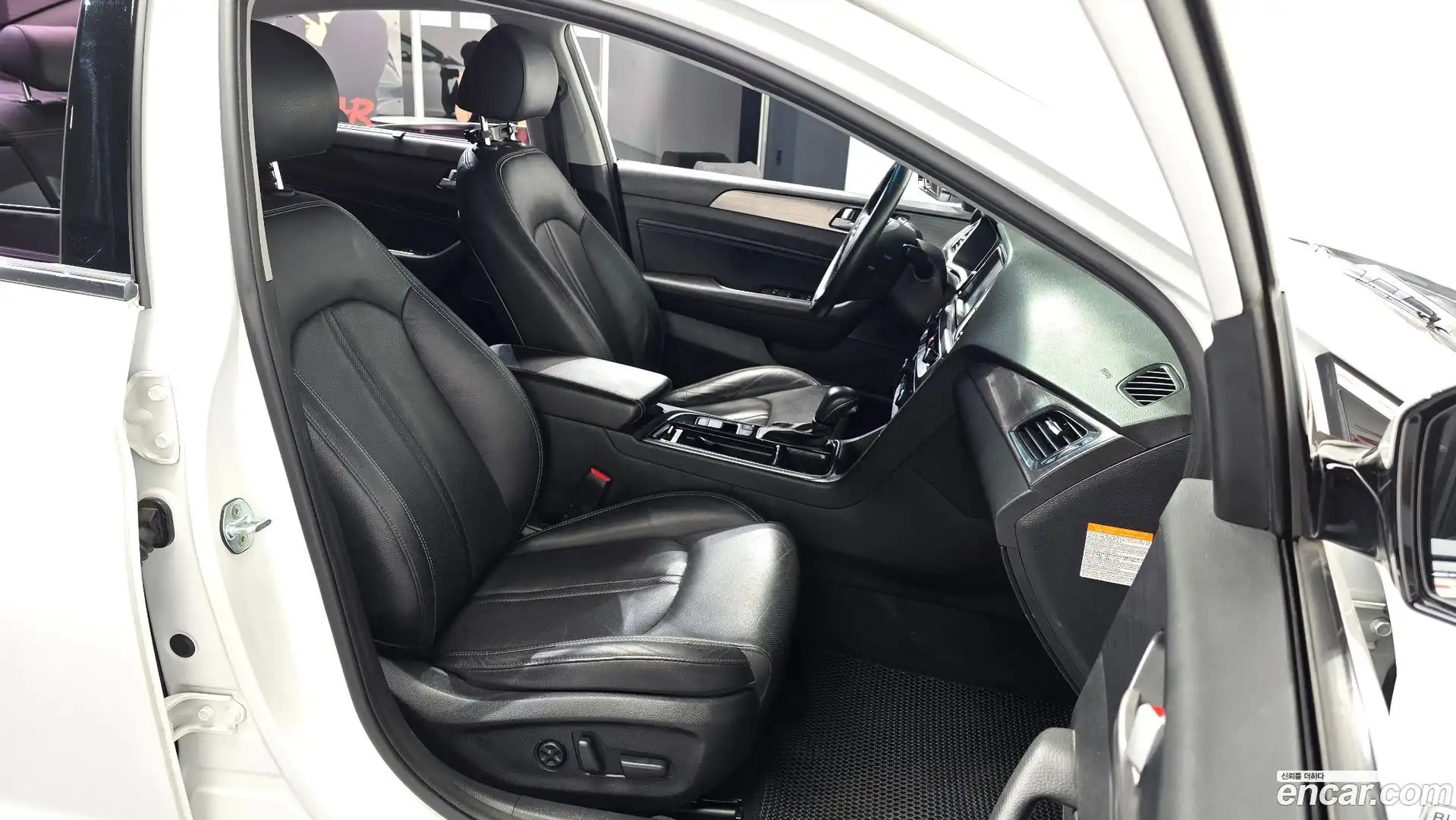 Sonata Hyundai 2017.5-INNER-036