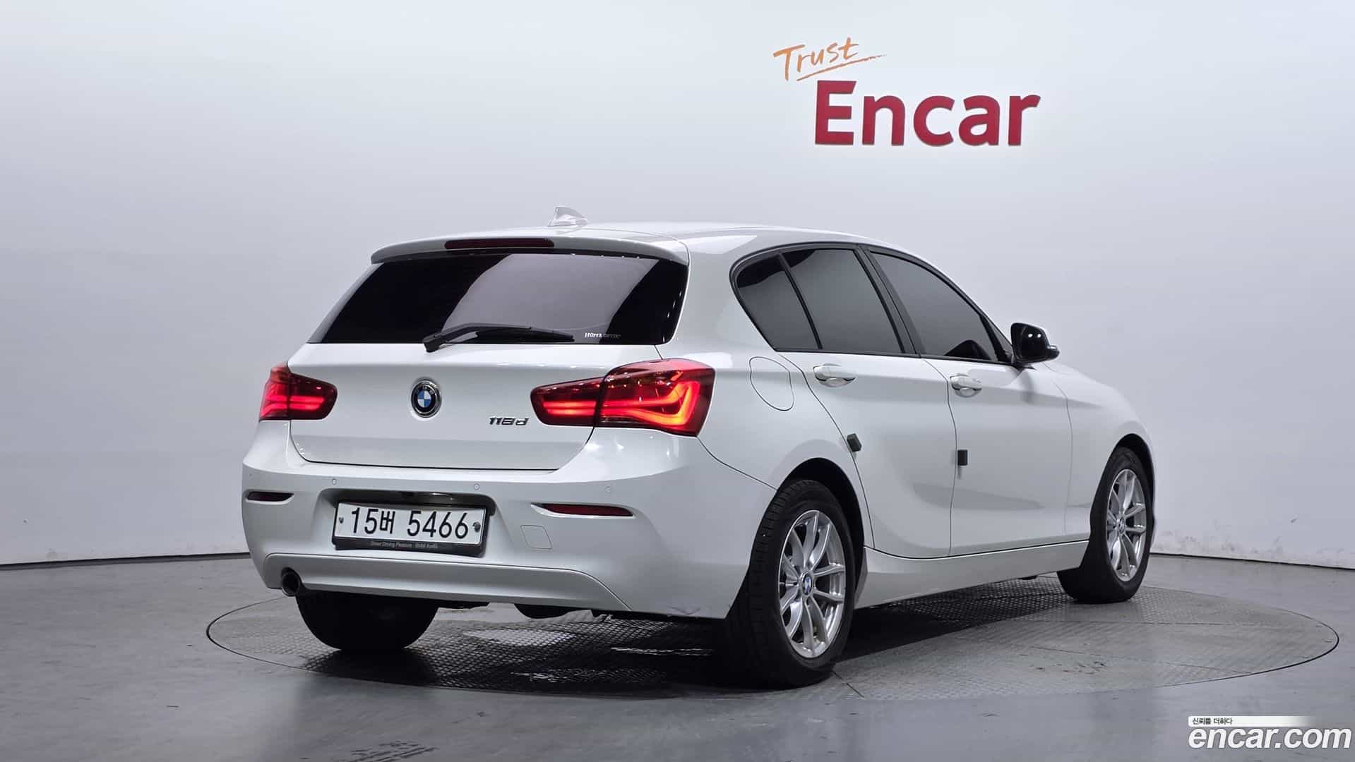1-Series BMW 2018.4-OUTER-002