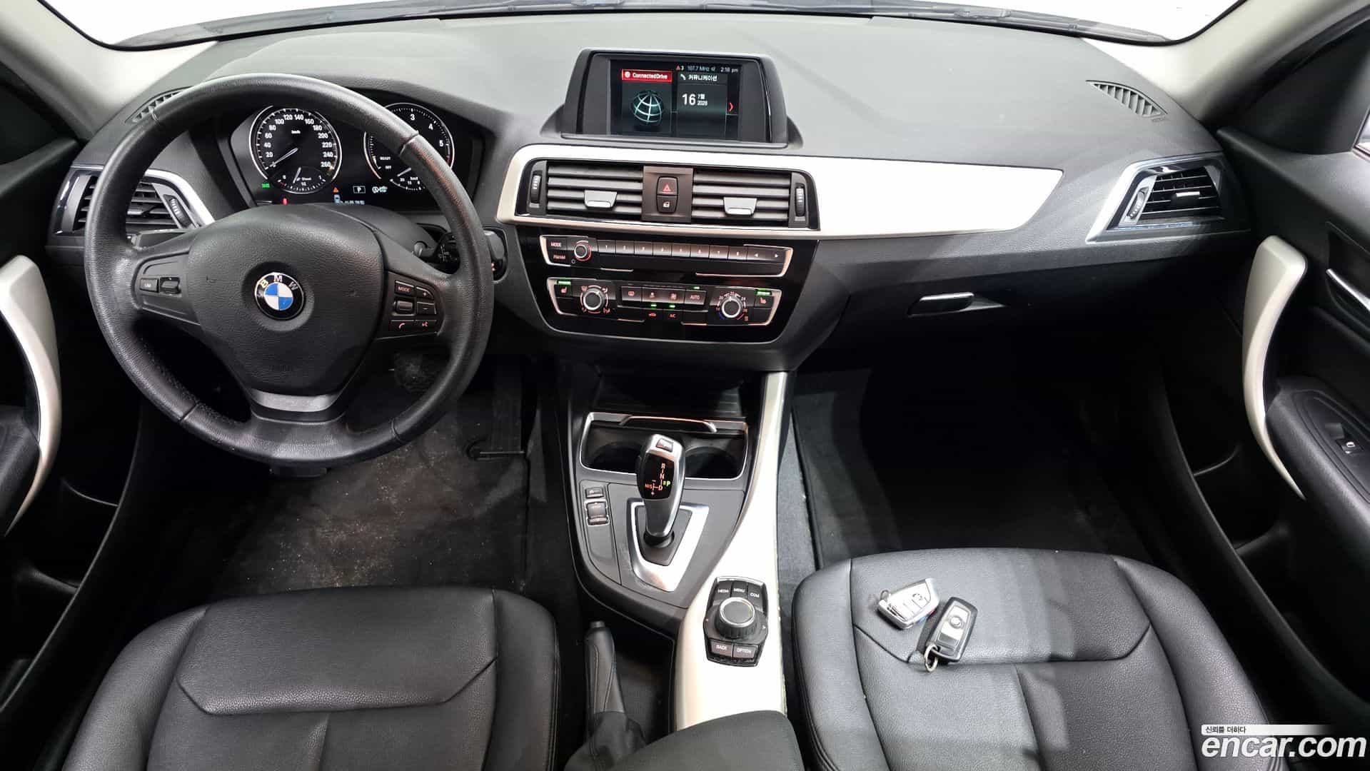1-Series BMW 2018.4-INNER-007