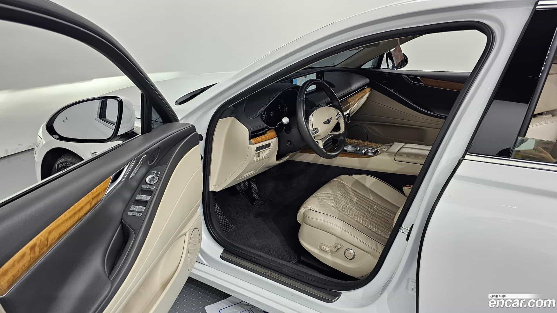 G80 Genesis 2020.9-INNER-010