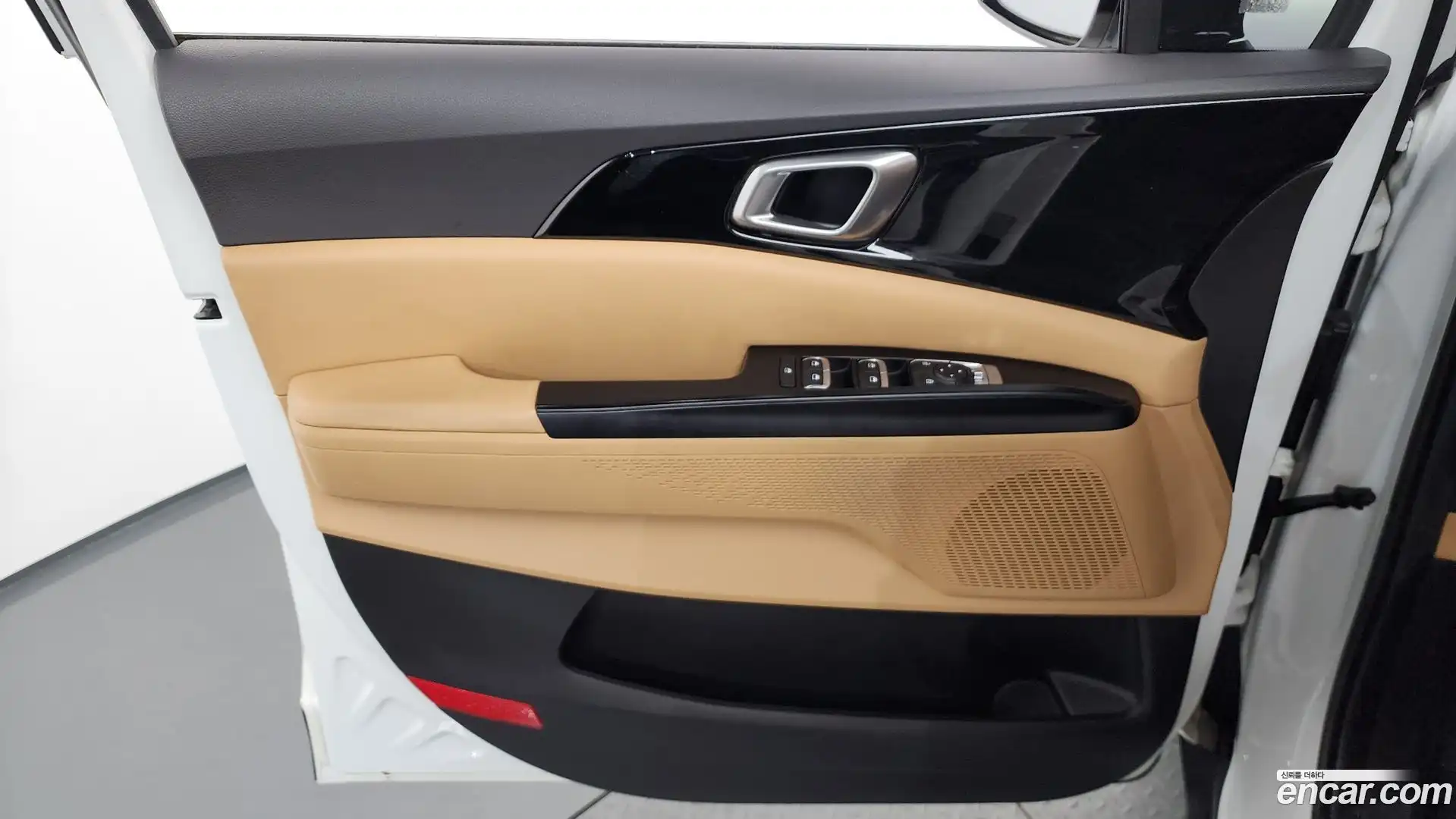 Canival Kia 2022.10-INNER-034