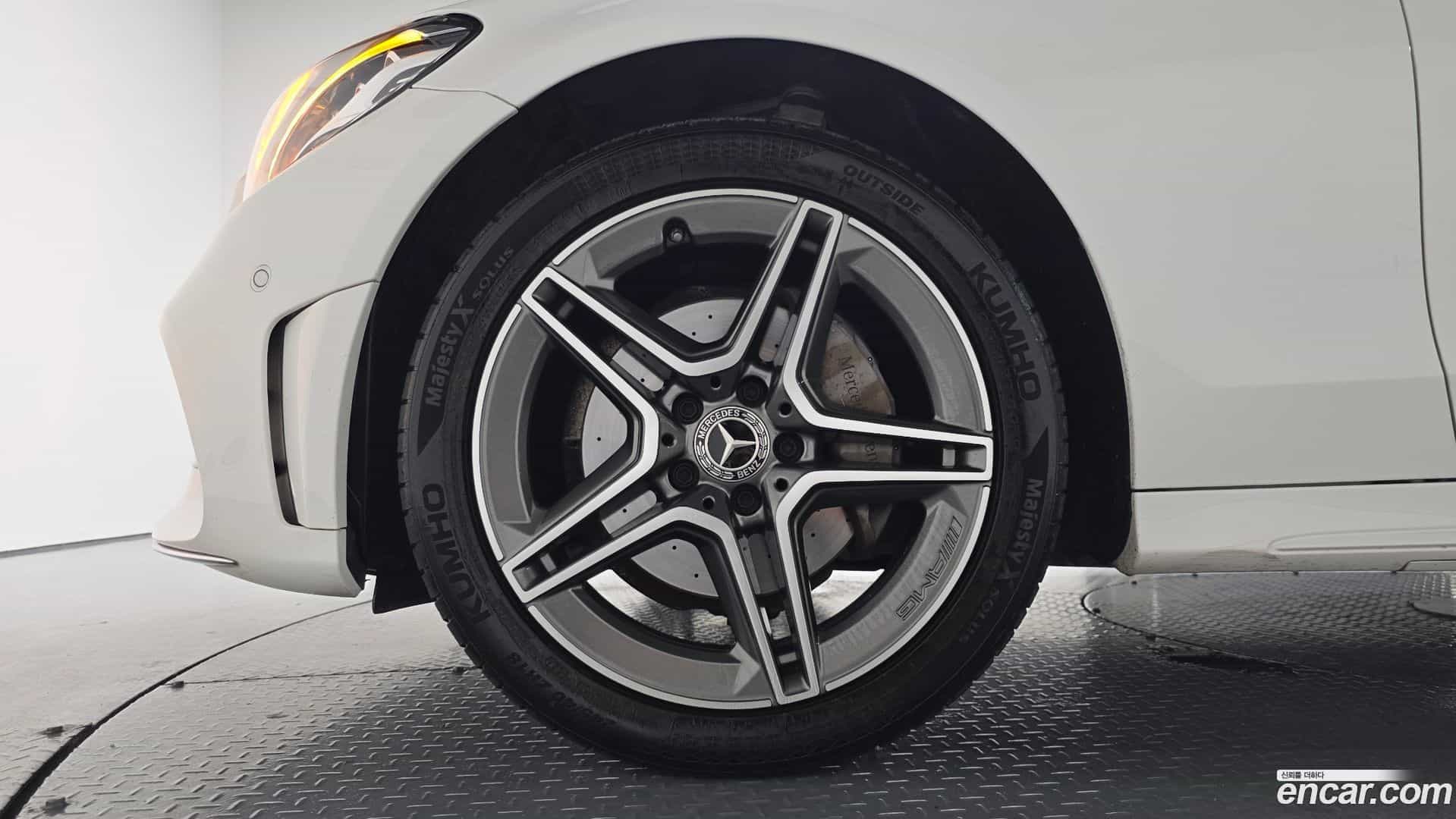 C-Class Mercedes-Benz 2019.4-OUTER-005