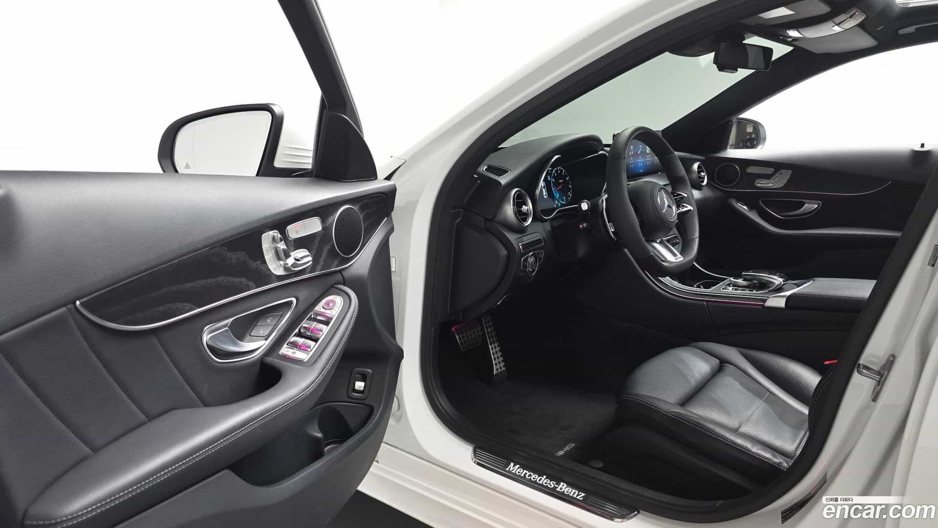 C-Class Mercedes-Benz 2019.4-INNER-010