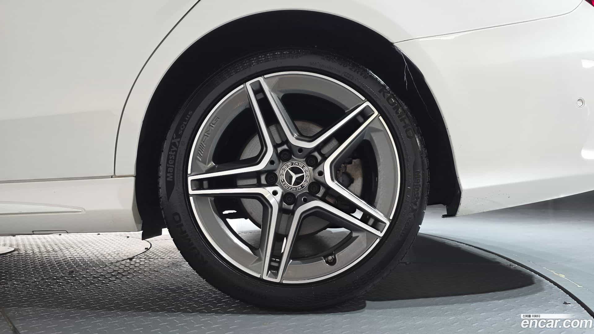 C-Class Mercedes-Benz 2019.4-OUTER-031