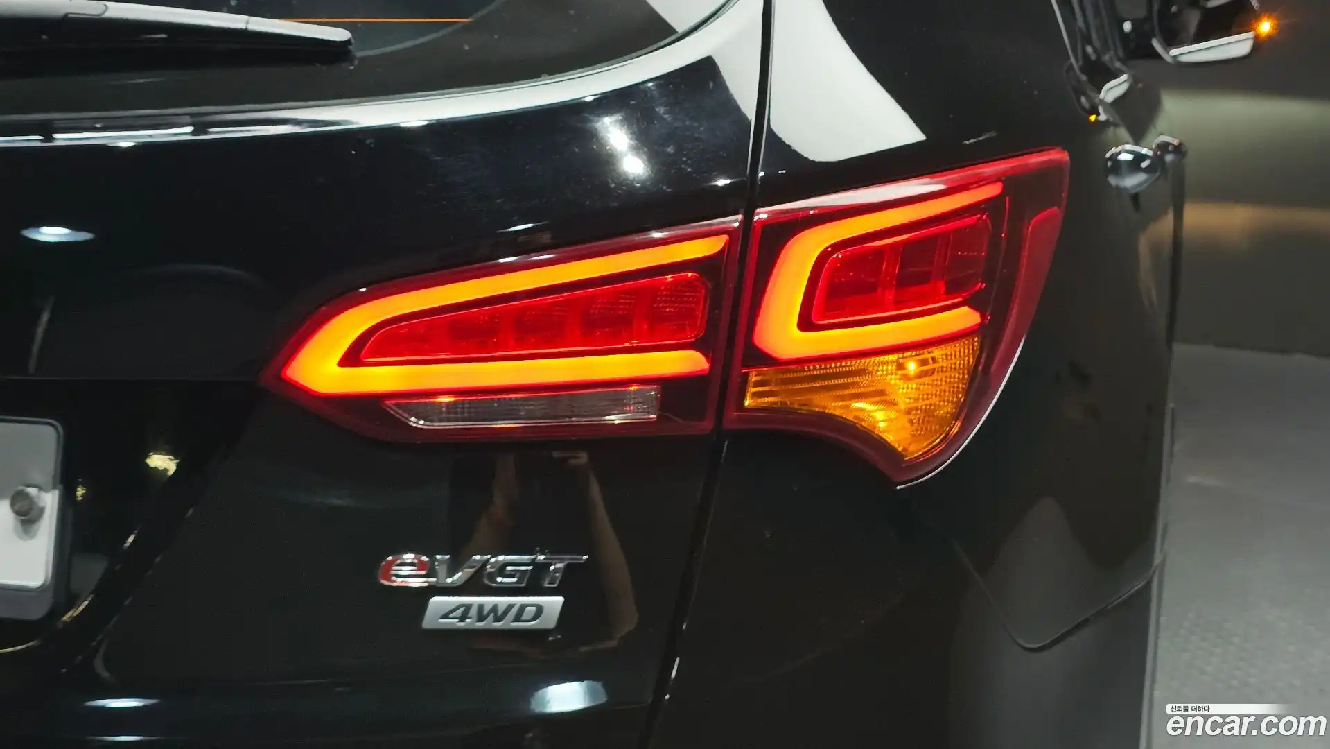 Santafe Hyundai 2015.8-OUTER-033