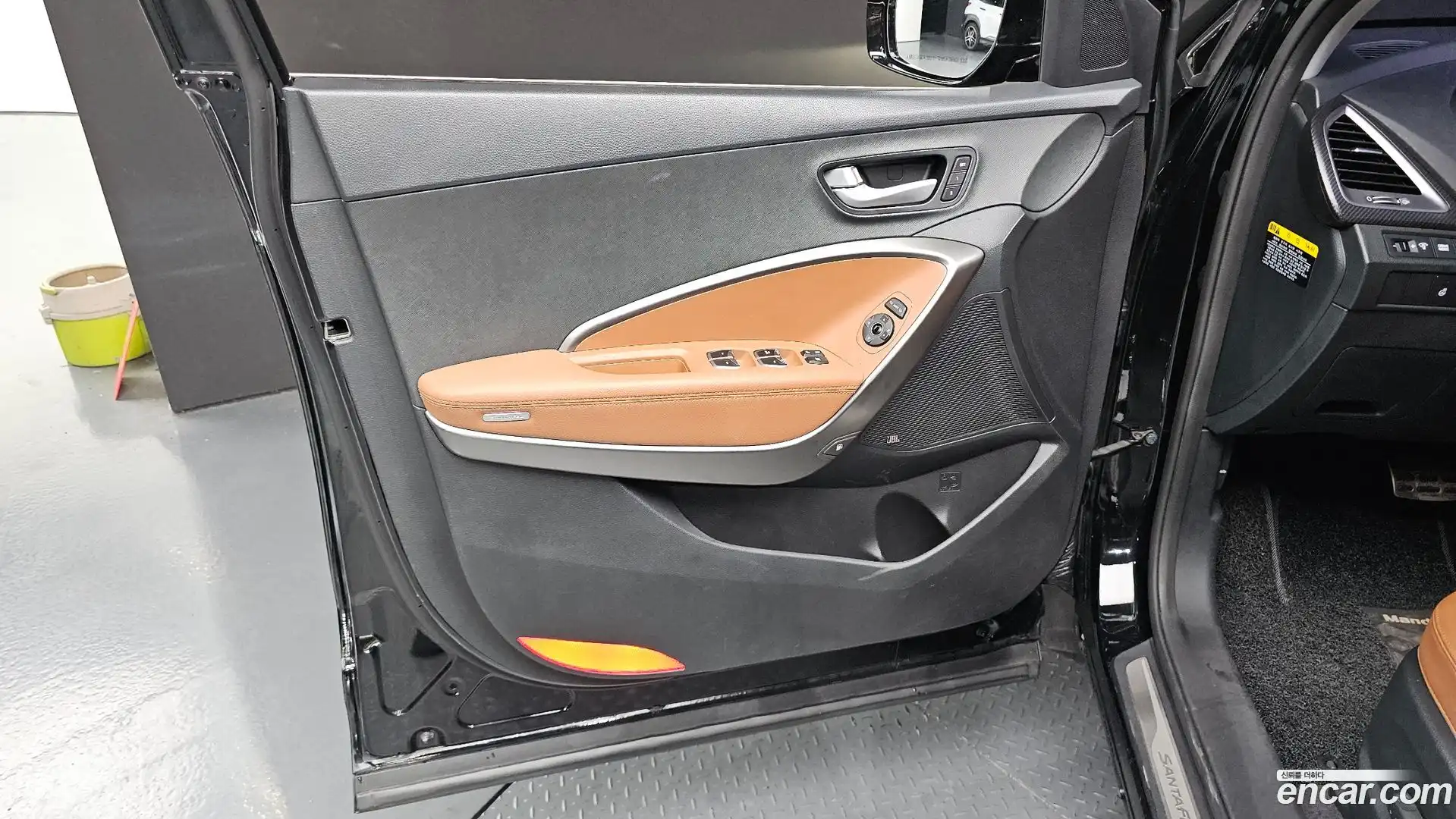 Santafe Hyundai 2015.8-INNER-034