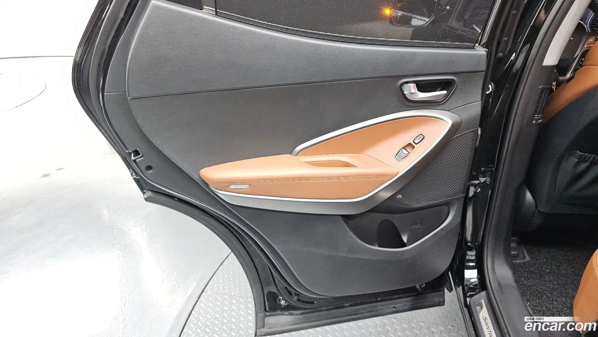 Santafe Hyundai 2015.8-INNER-035