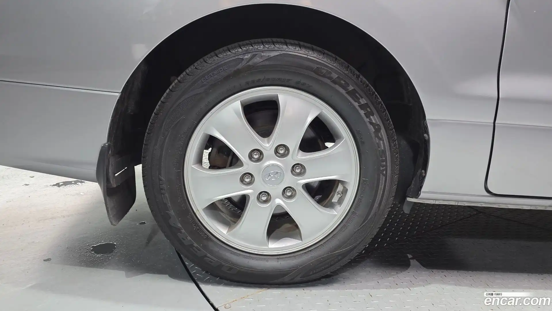 Starex Hyundai 2019.6-OUTER-005