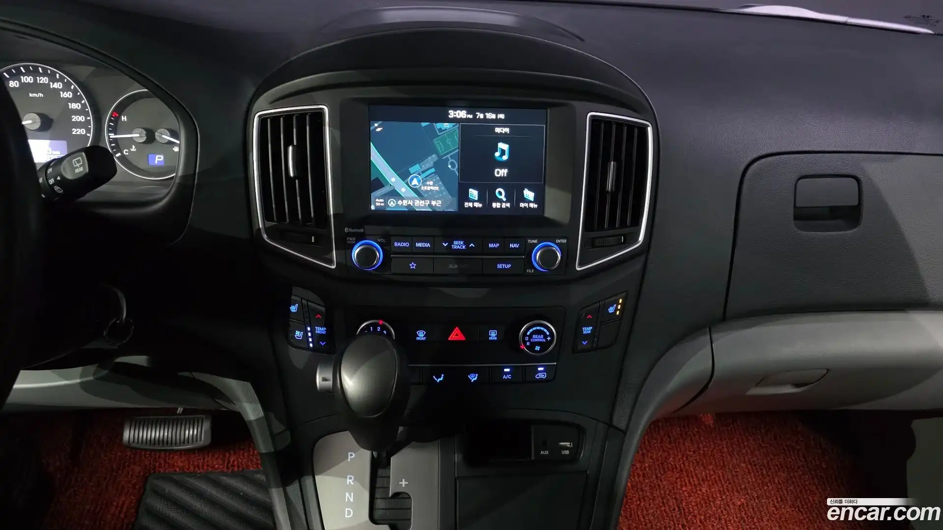 Starex Hyundai 2019.6-OPTION-017