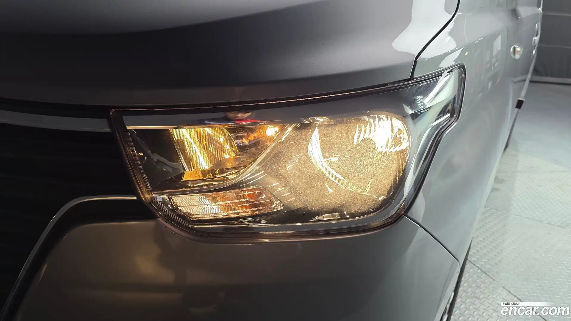 Starex Hyundai 2019.6-OUTER-032
