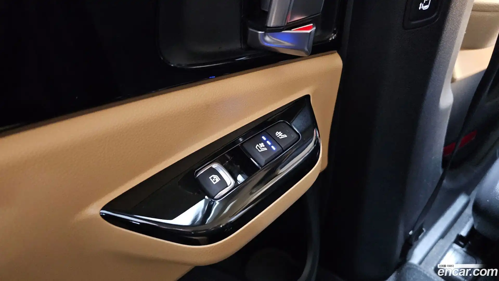 Canival Kia 2022.3-OPTION-023