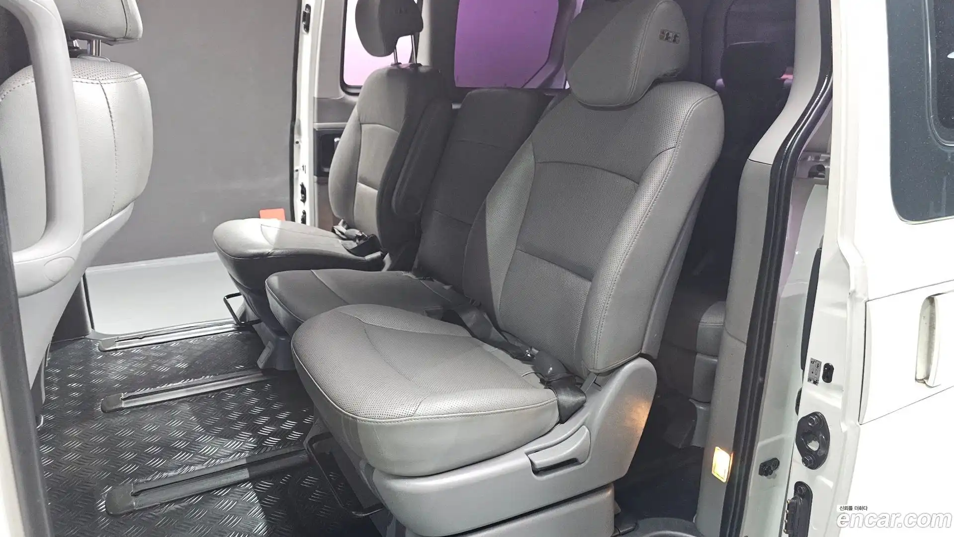 Starex Hyundai 2016.7-OPTION-016