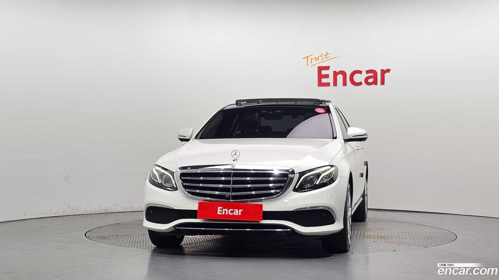 E-Class Mercedes-Benz 2019.3-OUTER-003