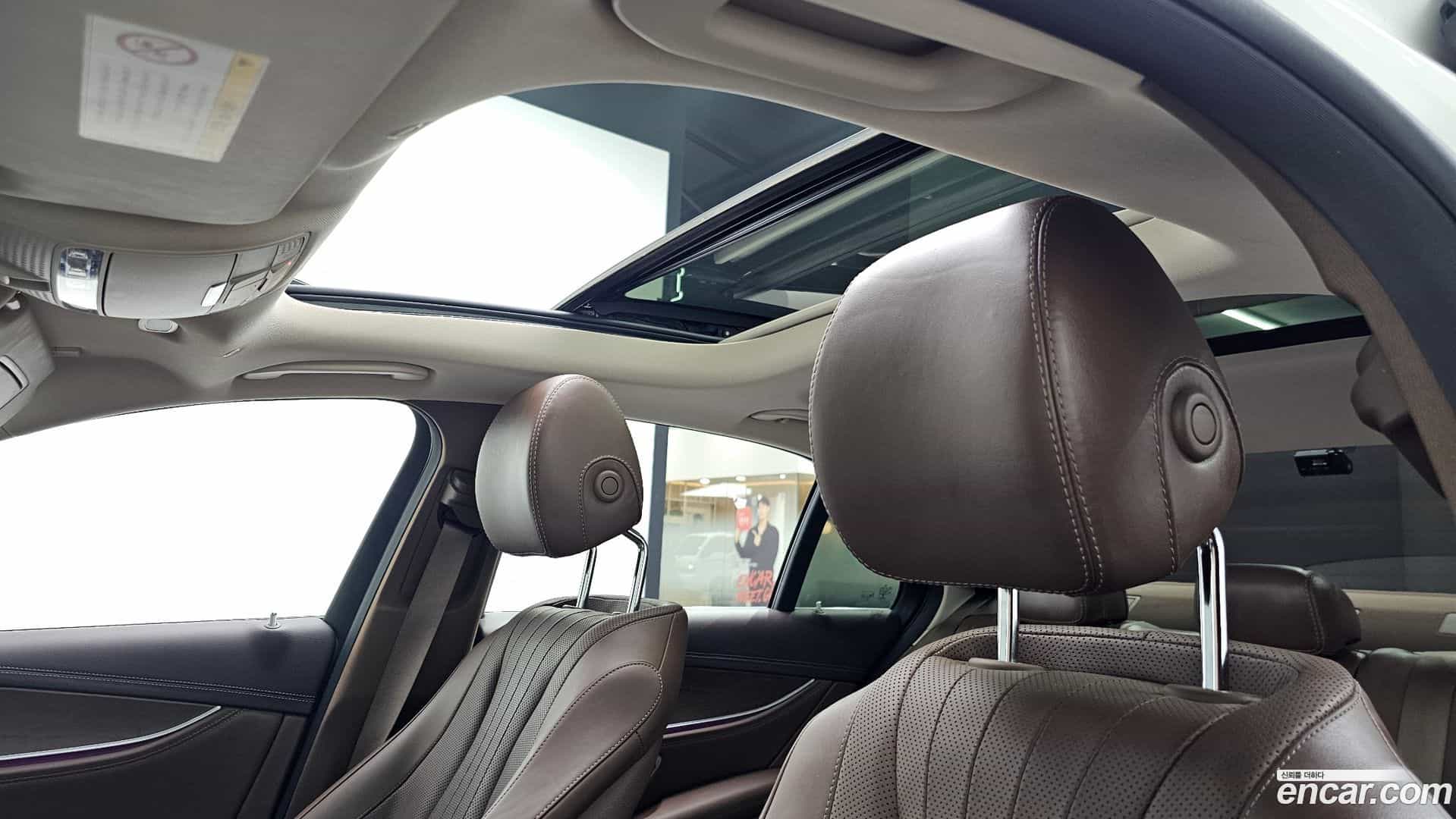E-Class Mercedes-Benz 2019.3-OPTION-021