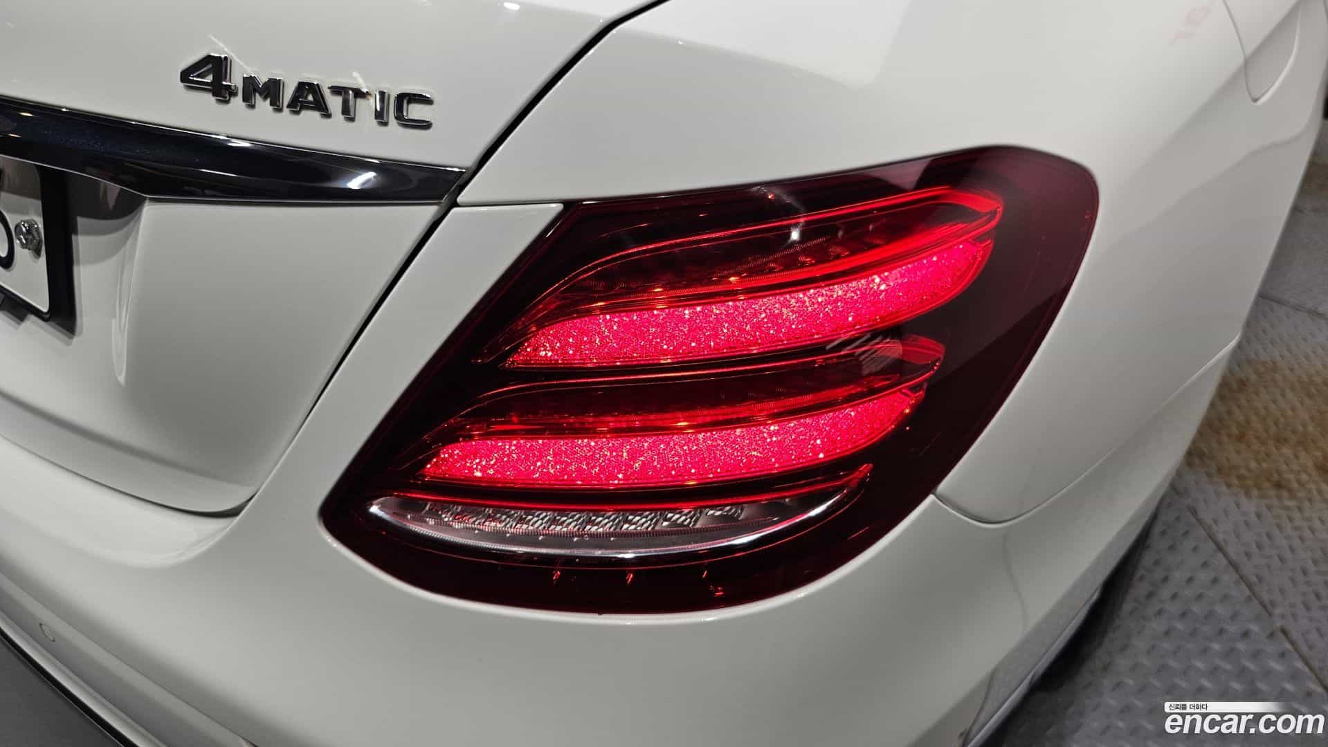 E-Class Mercedes-Benz 2019.3-OUTER-033