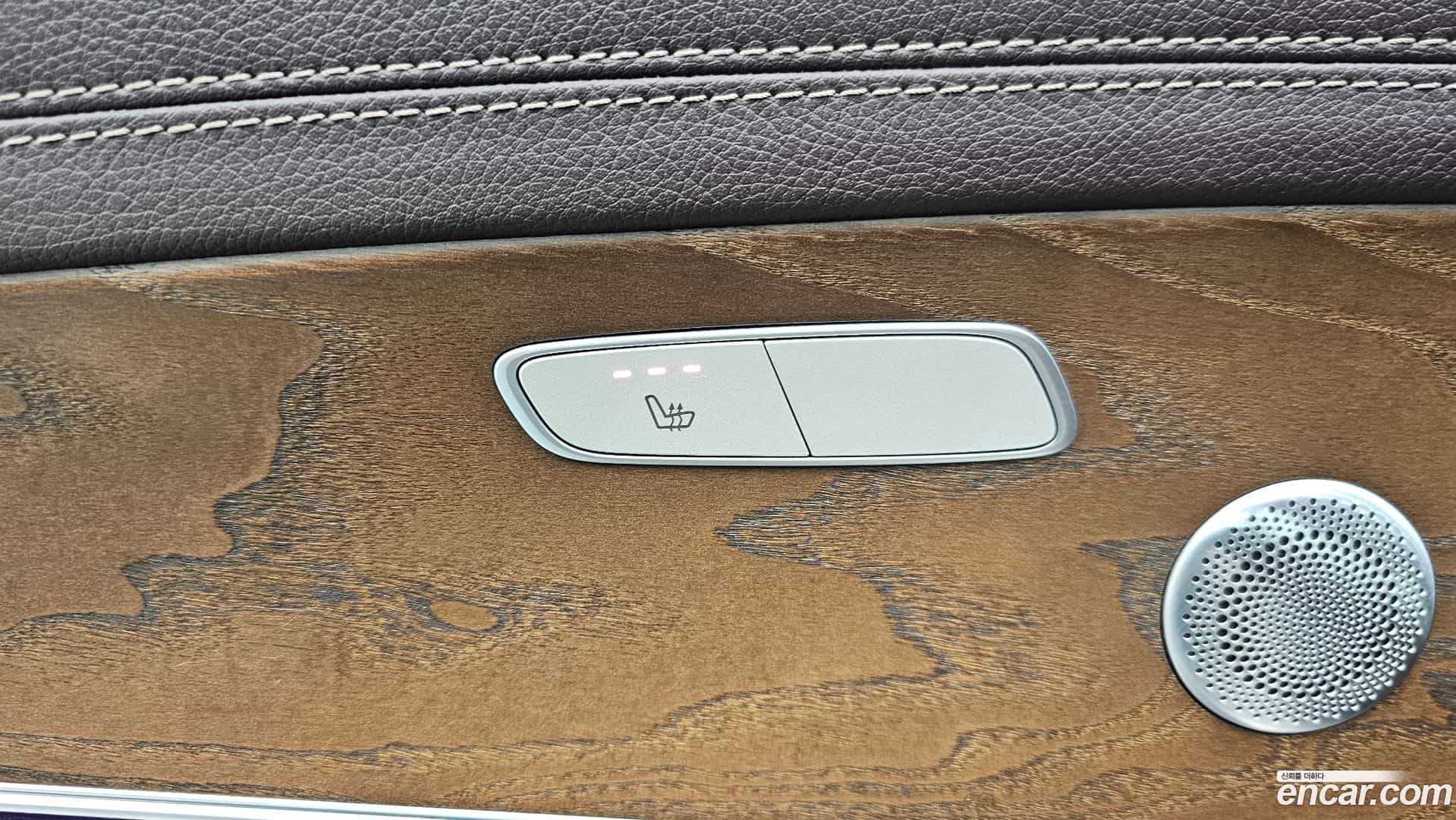 E-Class Mercedes-Benz 2019.3-OPTION-046