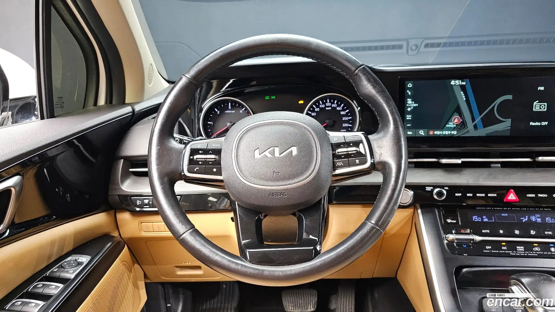 Canival Kia 2022.4-OPTION-017