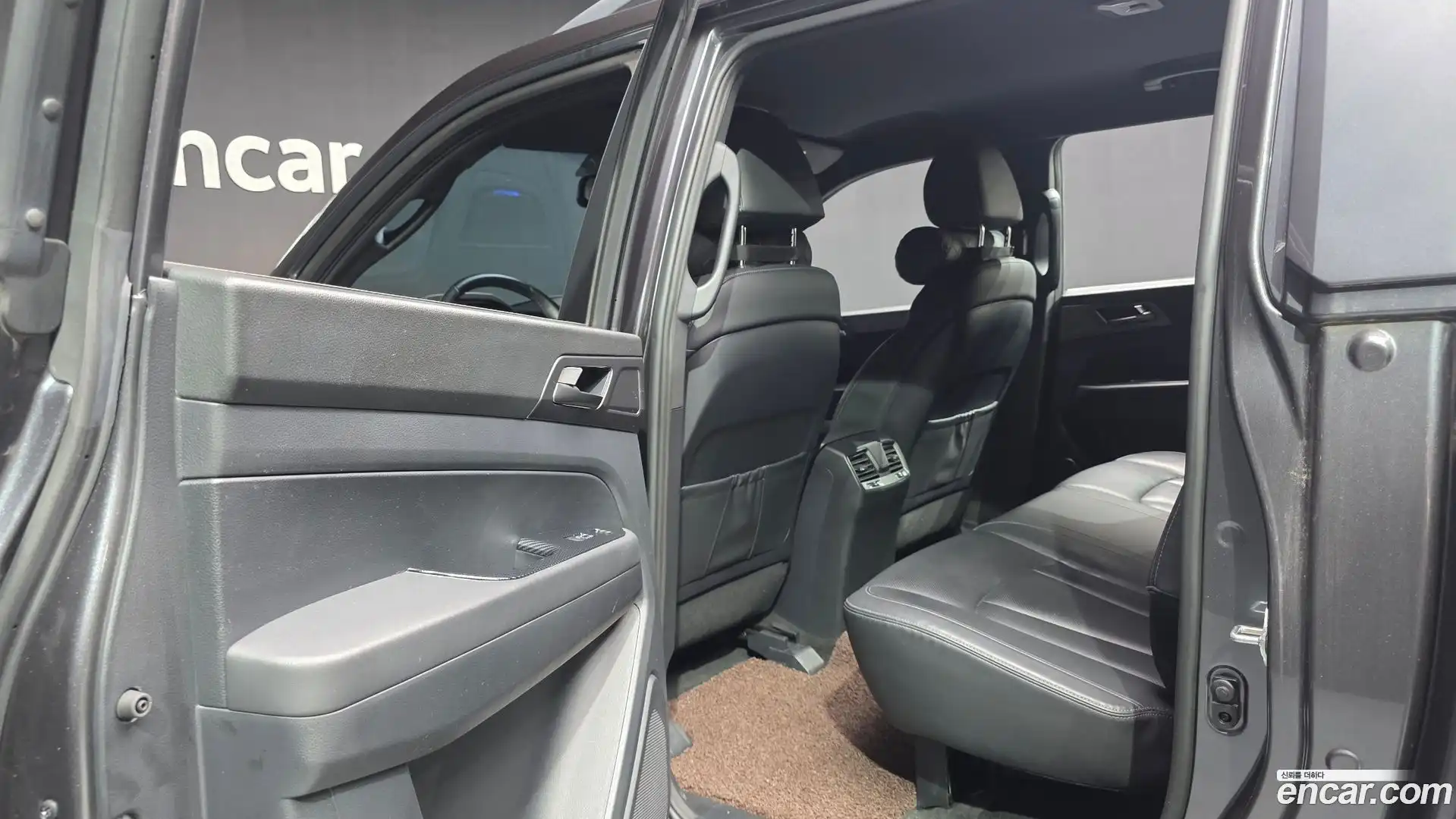 Rexton KG Mobility 2021.10-OPTION-040