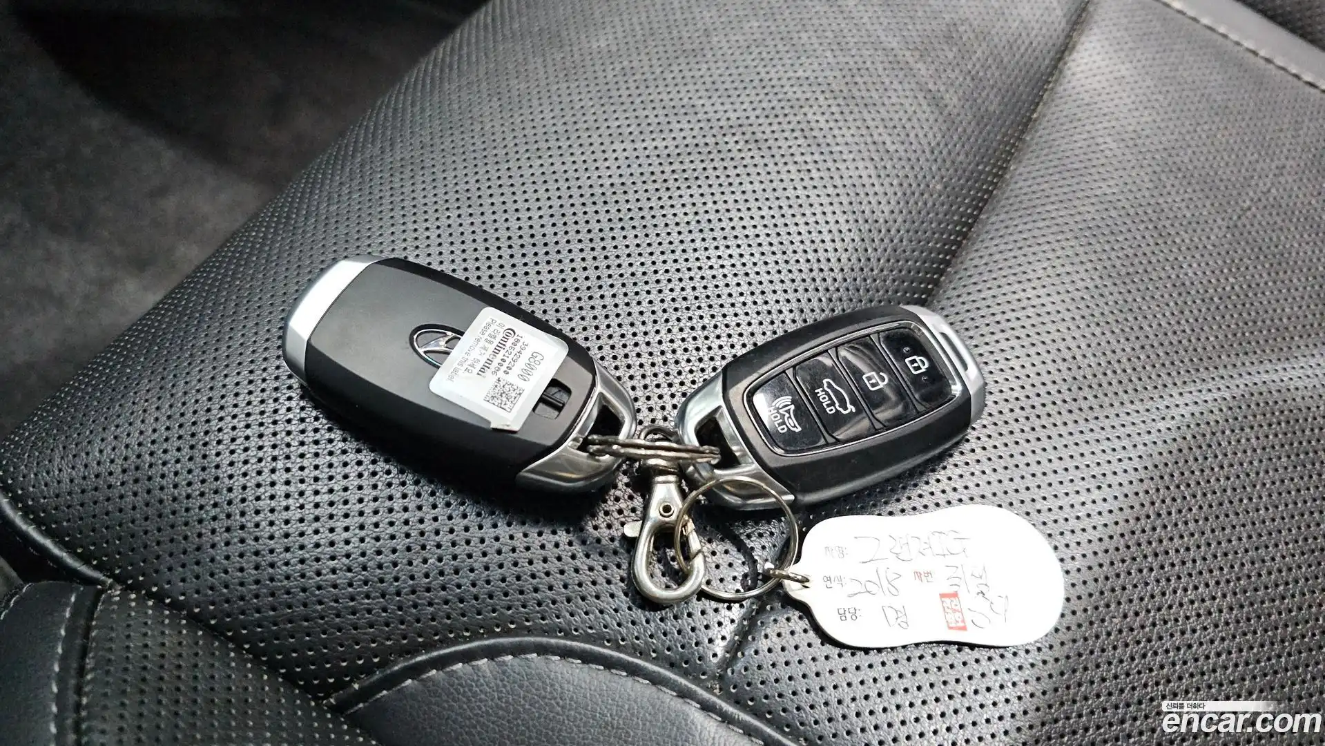 Grandeur Hyundai 2018.6-OPTION-042