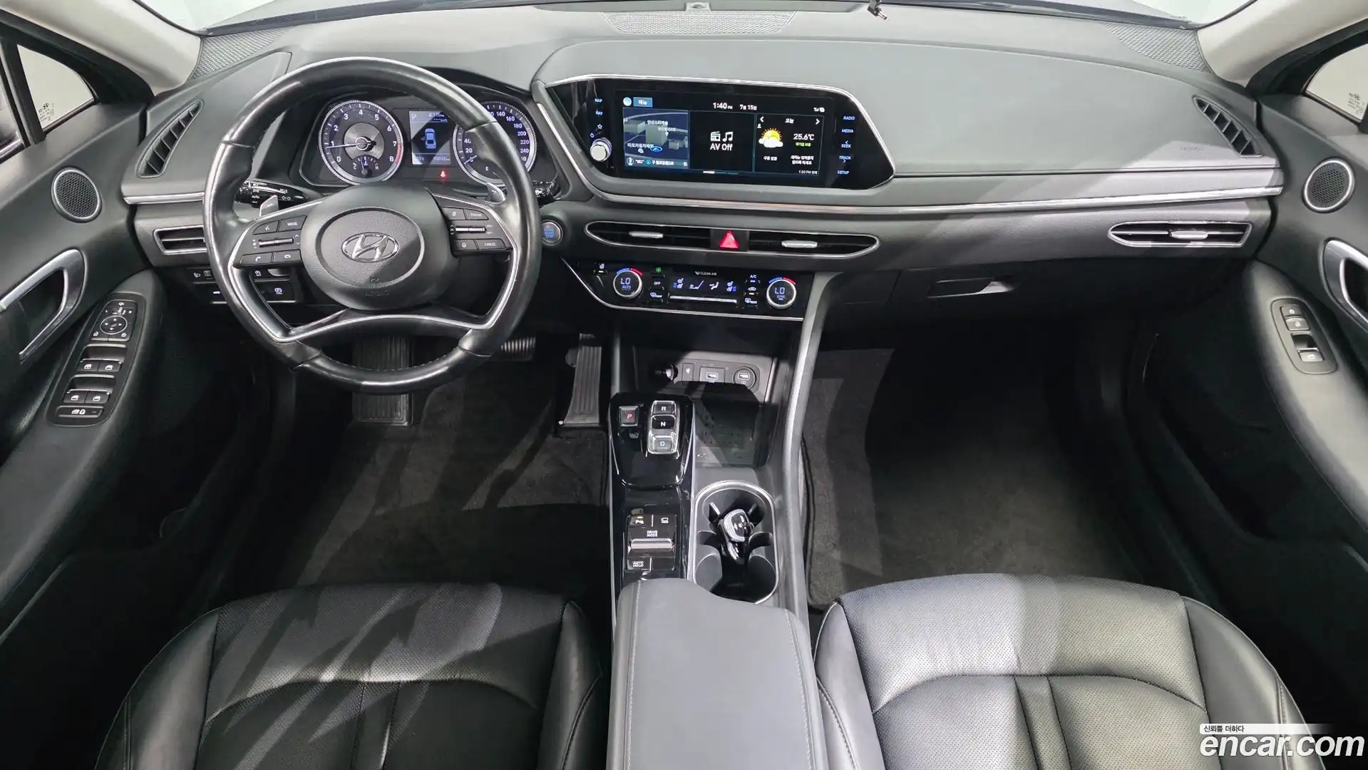 Sonata Hyundai 2019.5-INNER-007