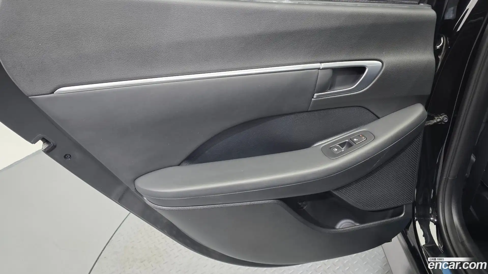 Sonata Hyundai 2019.5-INNER-035