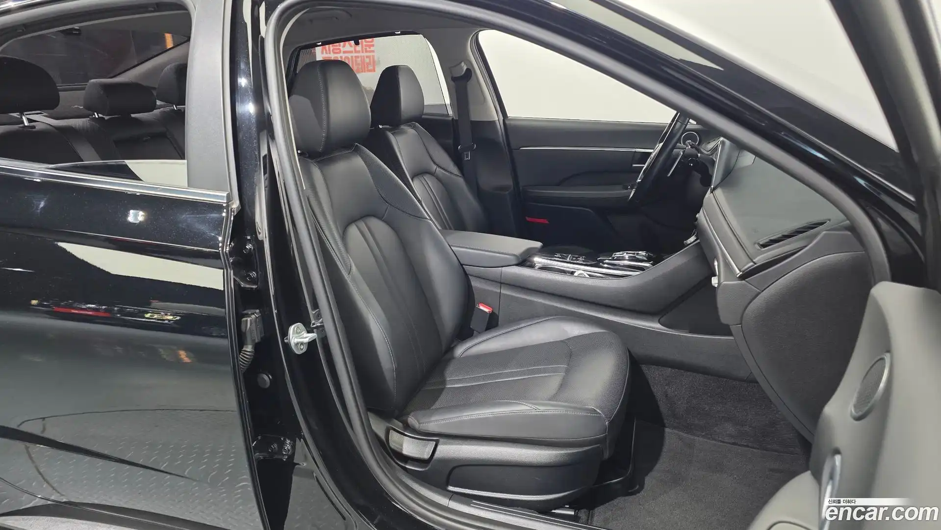Sonata Hyundai 2019.5-INNER-036