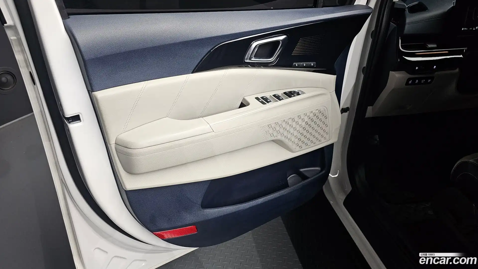 Canival Kia 2024.6-INNER-034