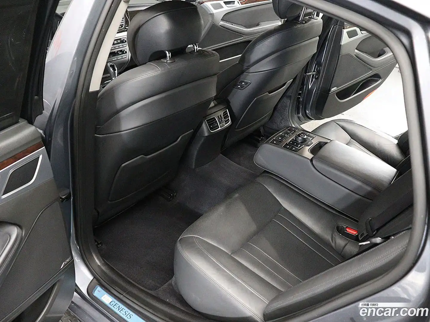 Genesis Hyundai 2015.4-OPTION-019