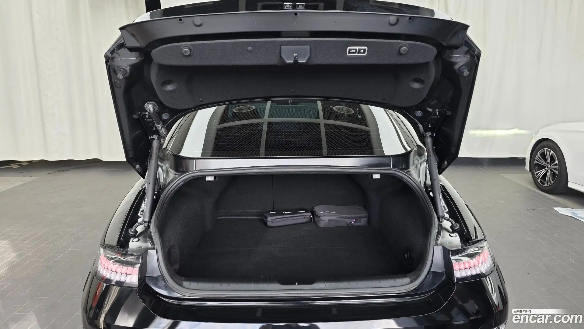 Ioniq6 Hyundai 2022.10-OPTION-024