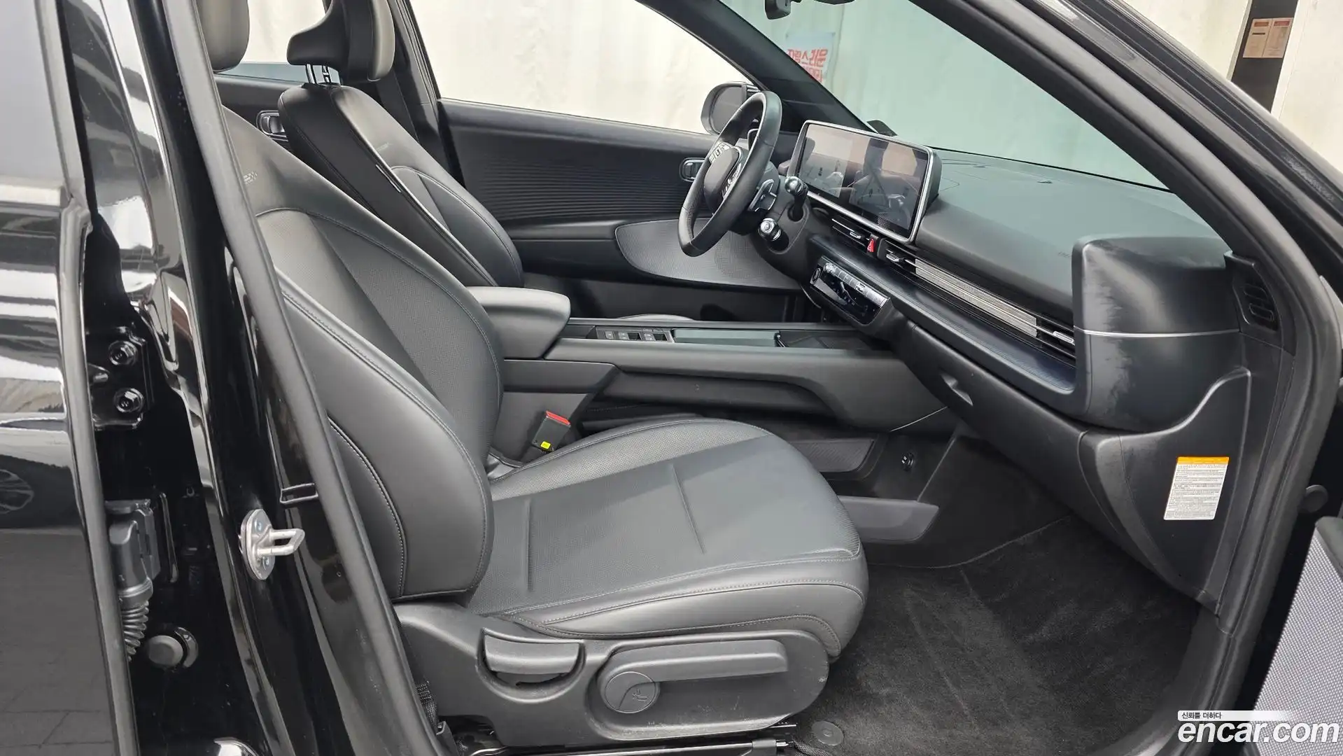 Ioniq6 Hyundai 2022.10-INNER-036