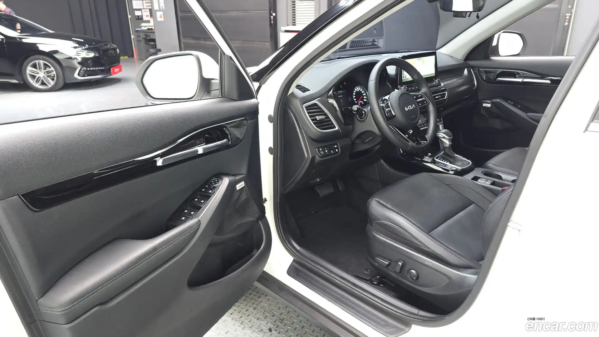 Seltos Kia 2022.5-INNER-010