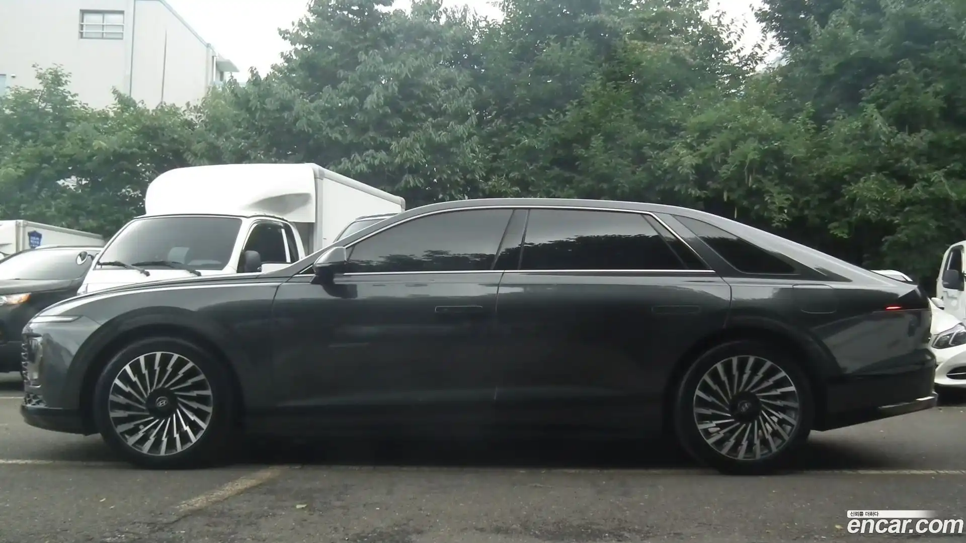 Grandeur Hyundai 2024.5-OPTION-024