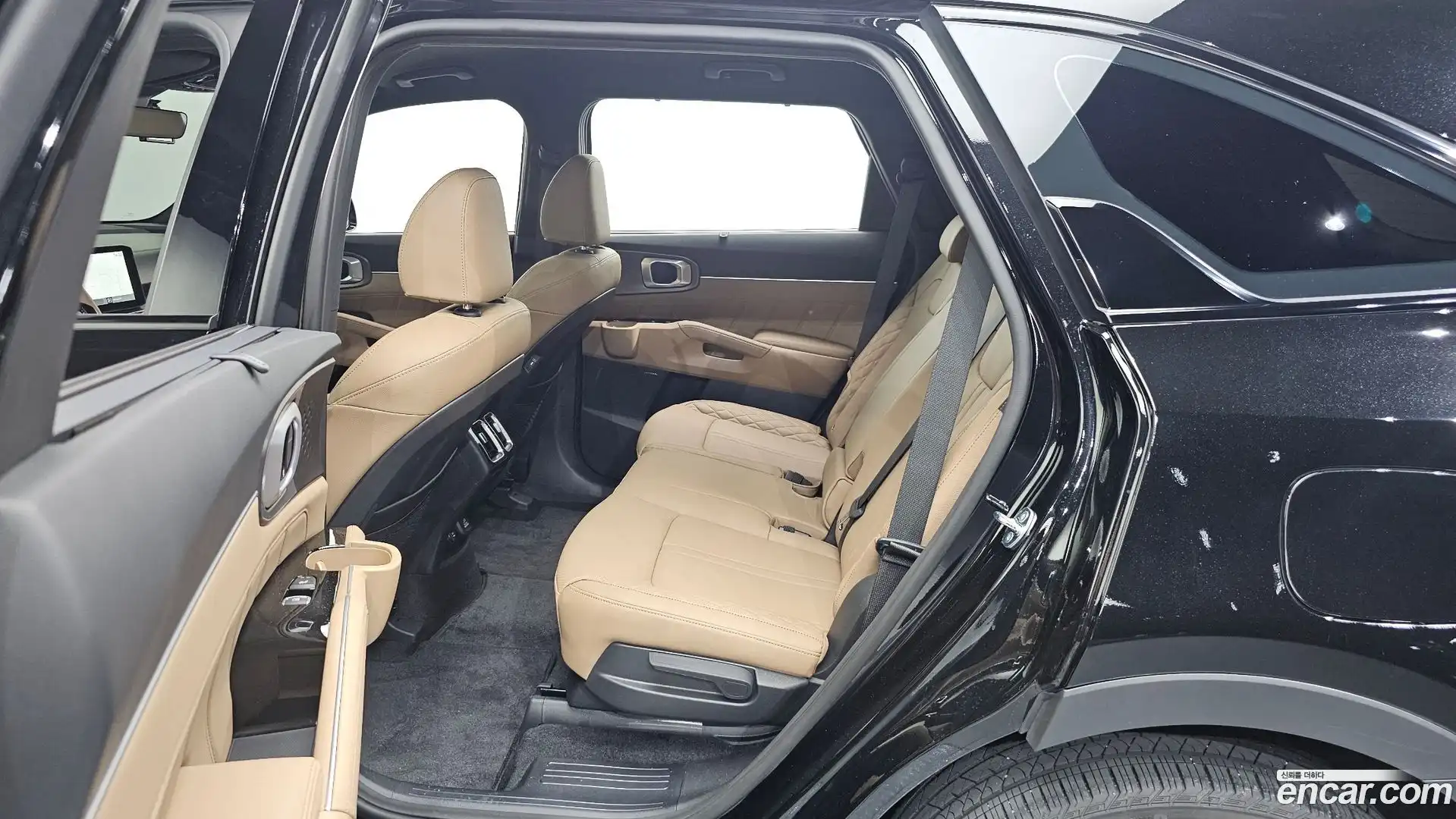 Sorento Kia 2025.11-OPTION-015
