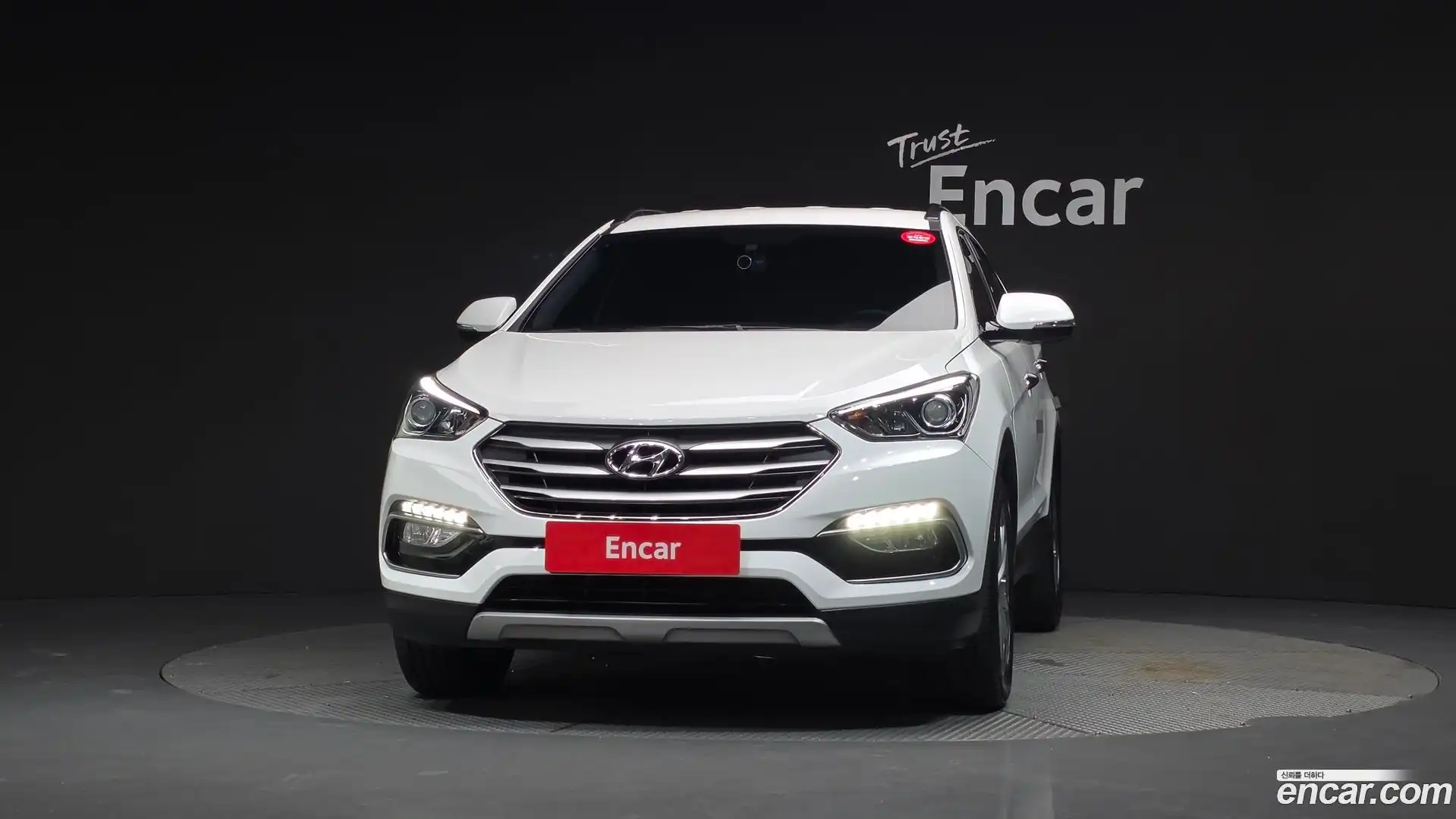 Santafe Hyundai 2016.10-OUTER-003