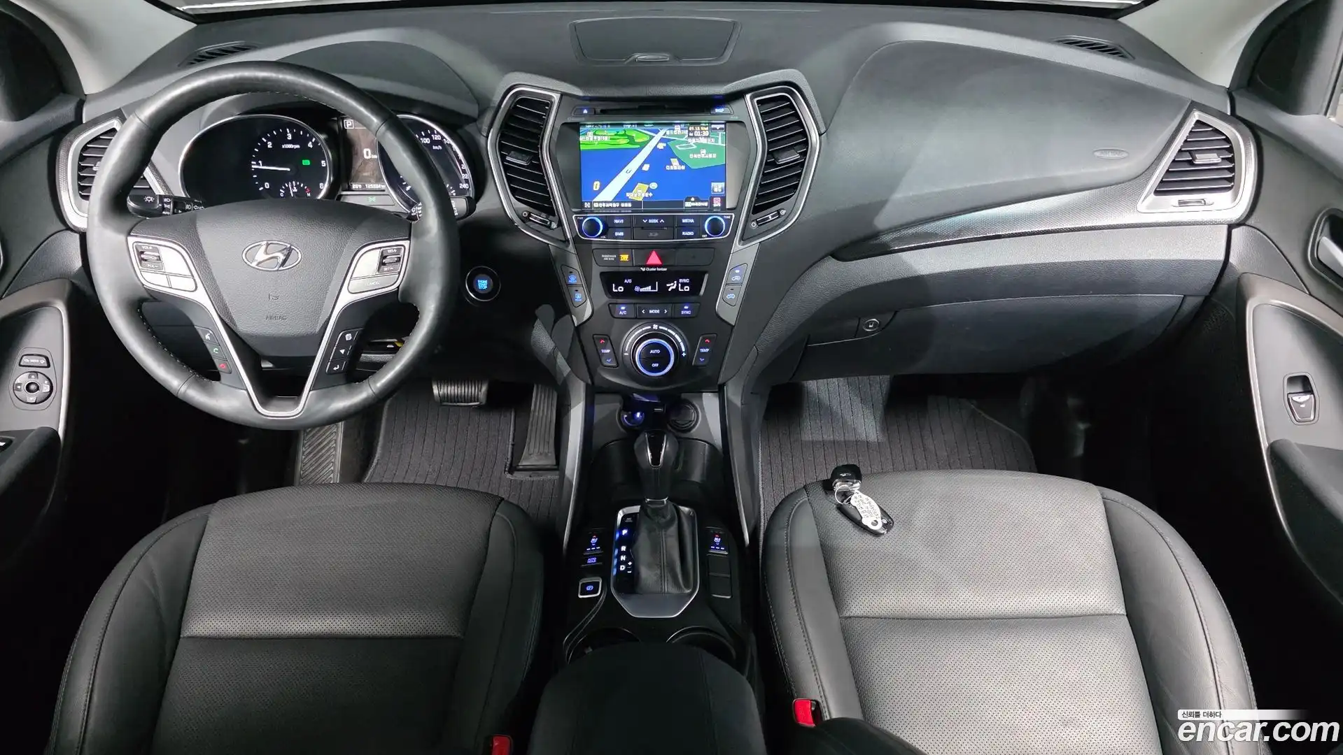 Santafe Hyundai 2016.10-INNER-007