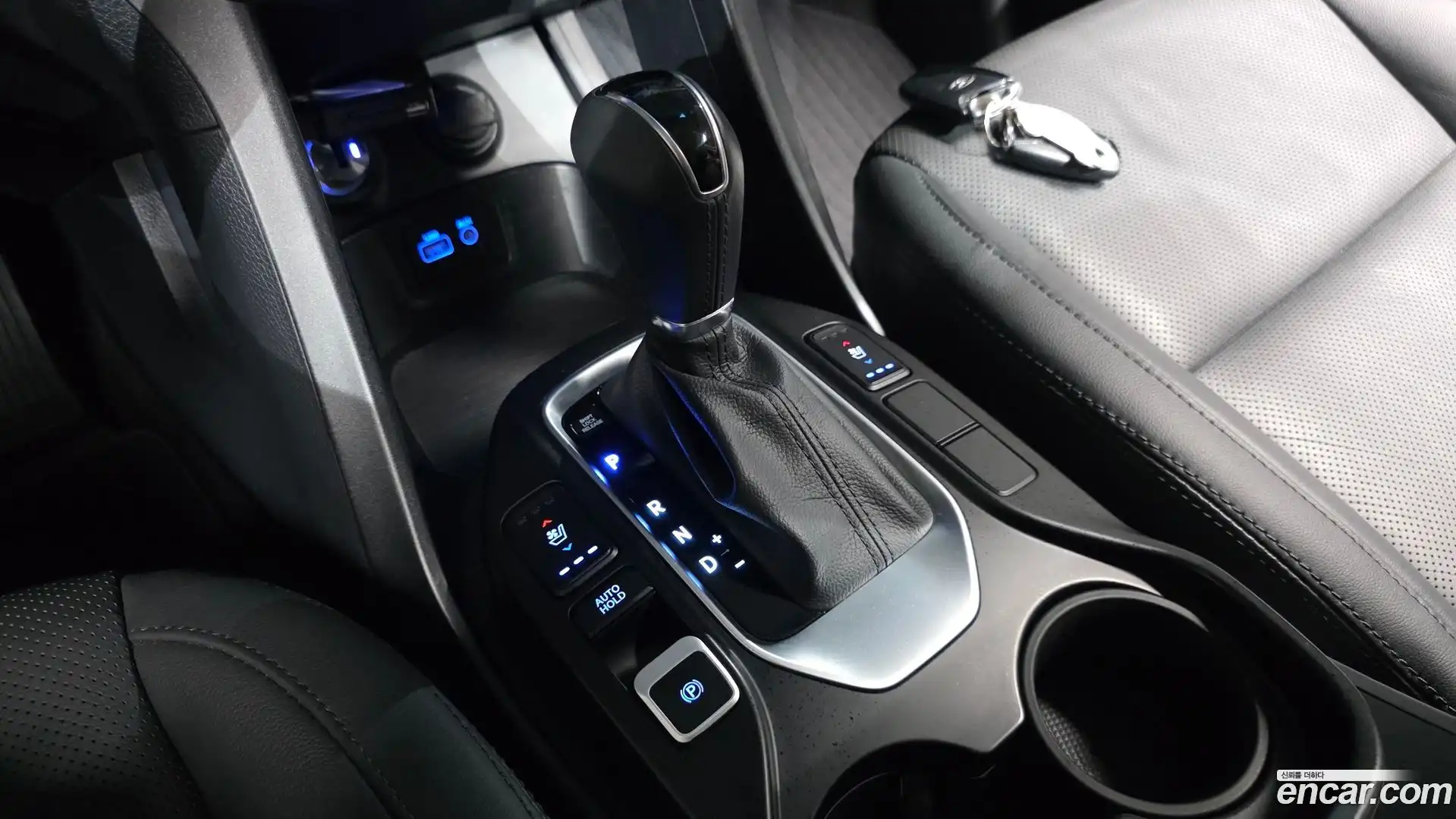 Santafe Hyundai 2016.10-INNER-009