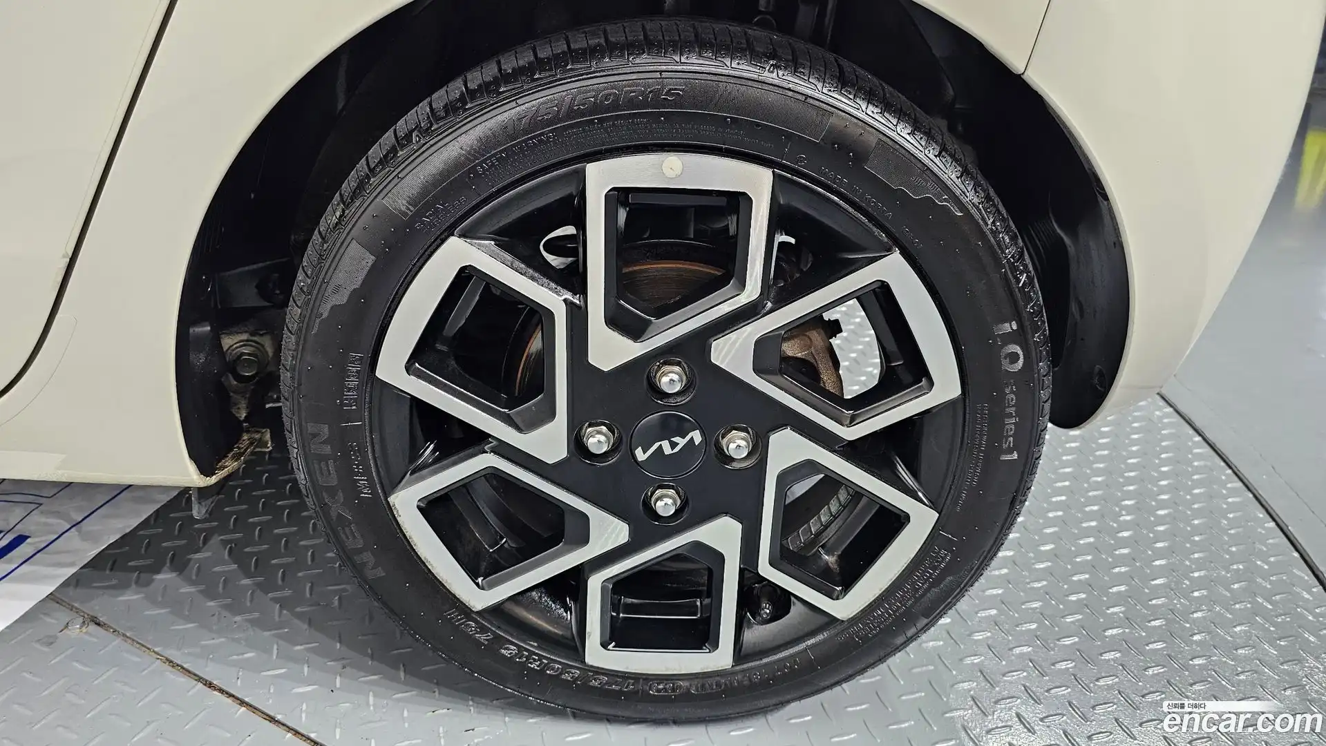 RAY Kia 2023.6-OUTER-031