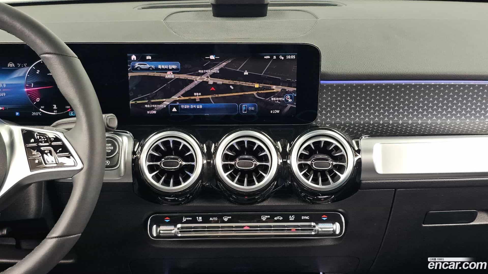 GLB-Class Mercedes-Benz 2024.6-OPTION-018