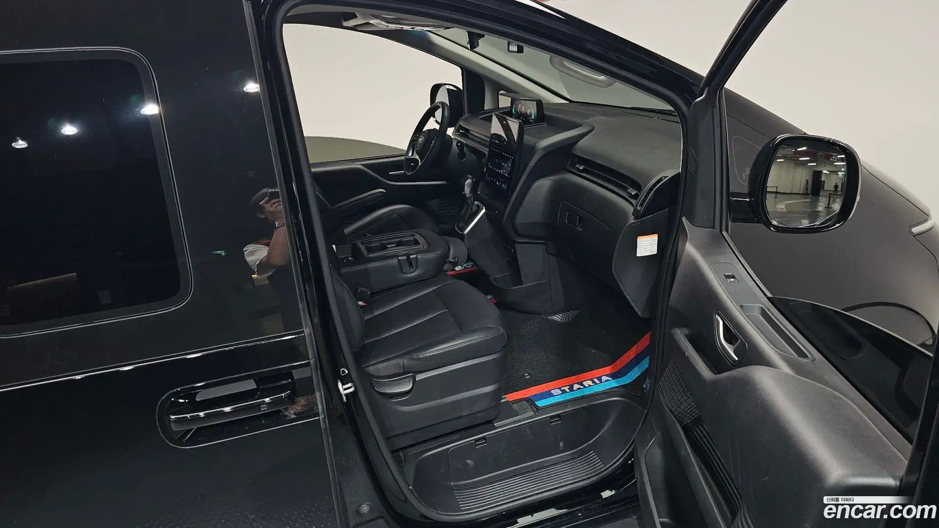 Staria Hyundai 2025.4-OPTION-015