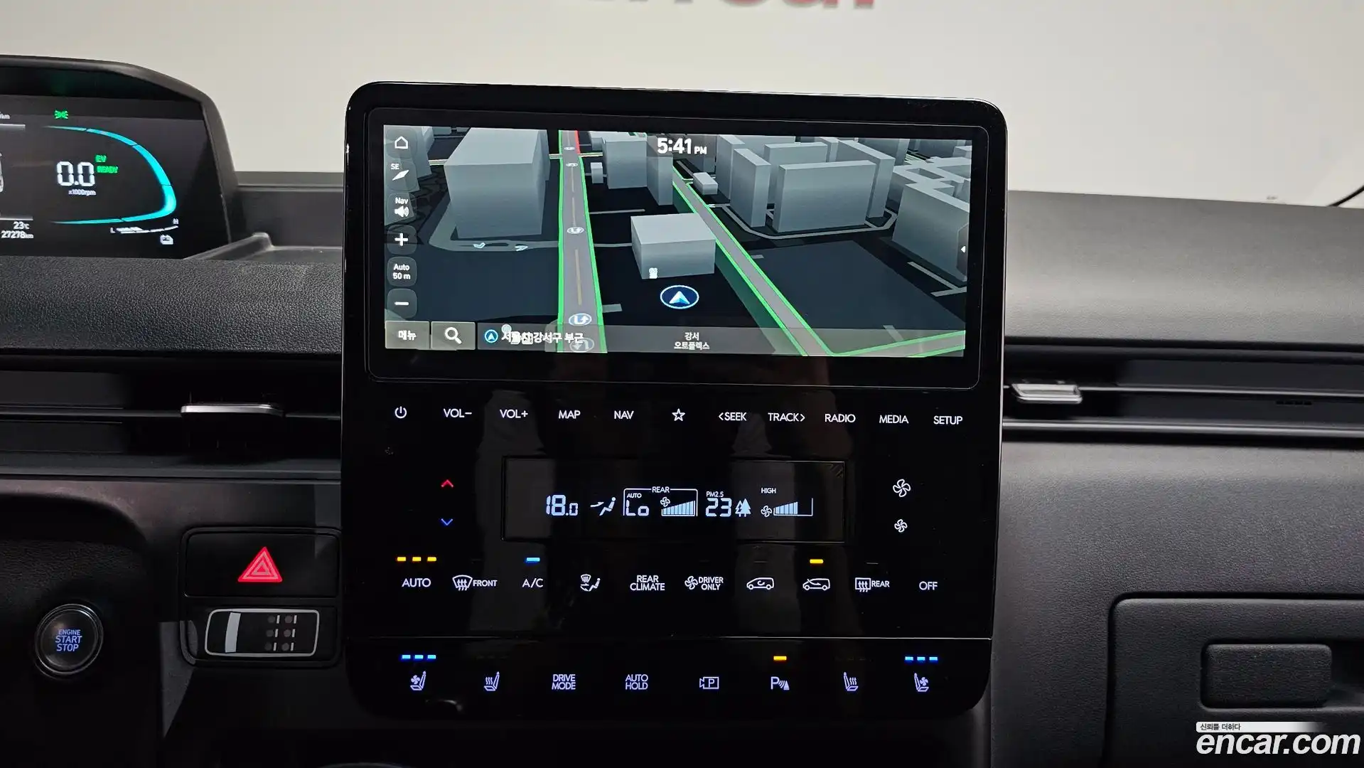 Staria Hyundai 2025.4-OPTION-018