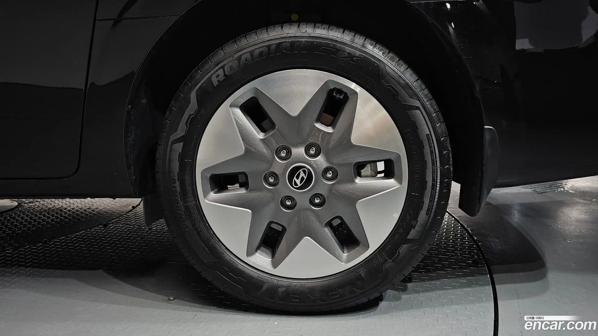 Staria Hyundai 2025.4-OUTER-031