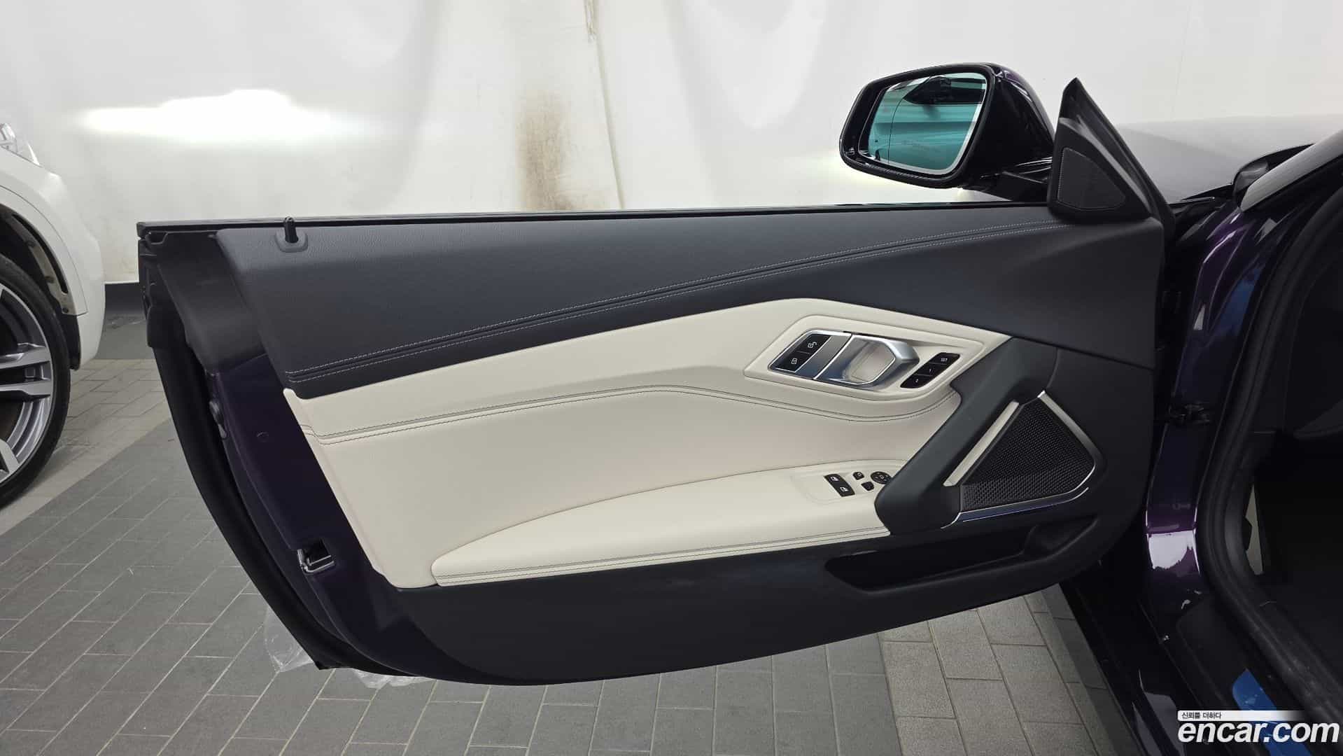 Z4 BMW 2023.2-INNER-034