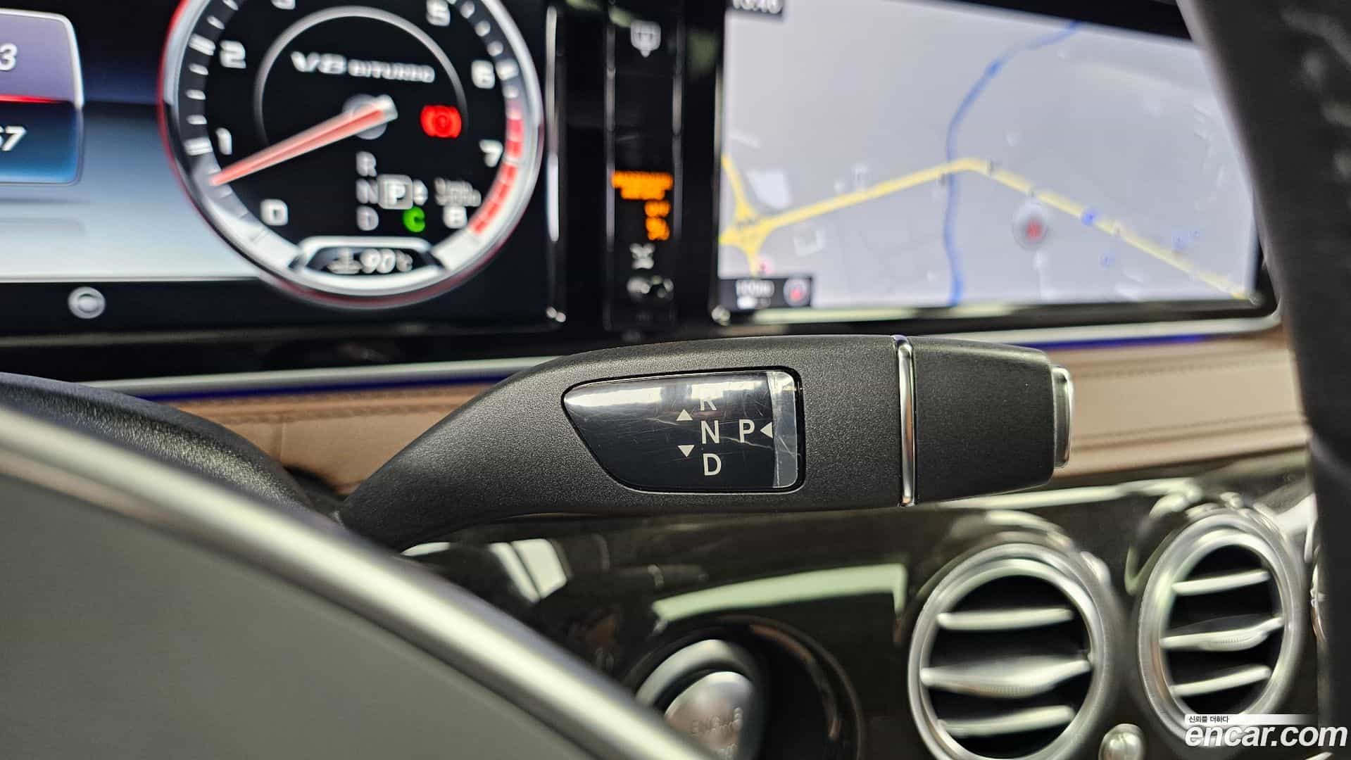 S-Class Mercedes-Benz 2016.0-INNER-009